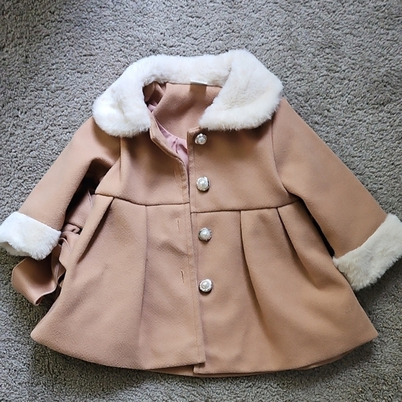 SHEIN Other - Kids Tan Coat with Faux Fur Trim